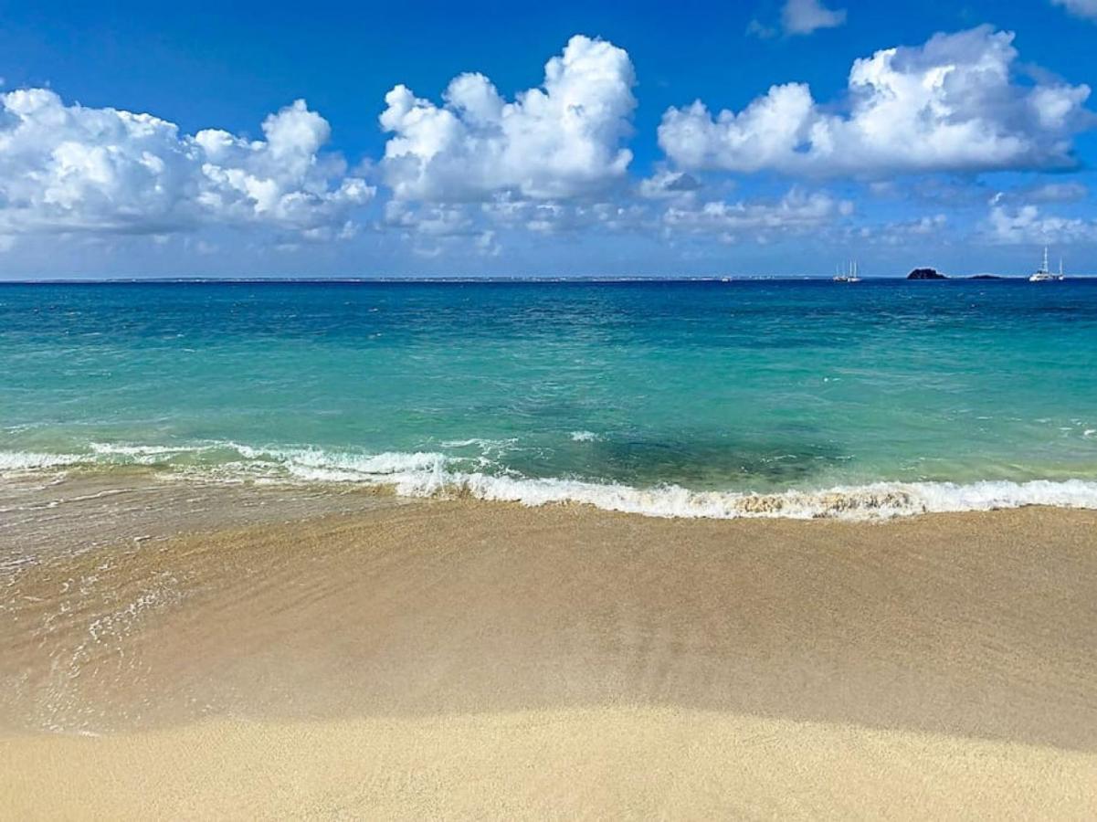 Pavillon Beach 9, Feet In The Water In 格兰德凯斯 外观 照片